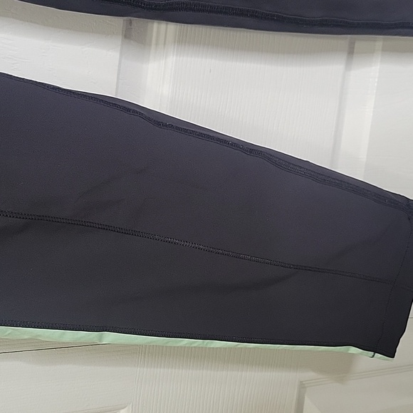 LULULEMON Black and Green Track Pants SIZE 2 - Picture 3 of 10